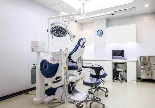 上海含美口腔门诊部收费价格表/收费标准