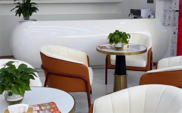 喀什福宏林口腔诊所医生团队实力强大及骨干医生简介