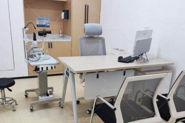 武汉萌鹰眼科诊所是正规医院吗？