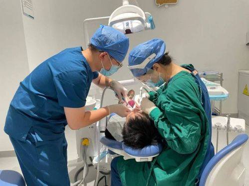 广州优德口腔（员岗店）医生团队实力强大及骨干医生简介