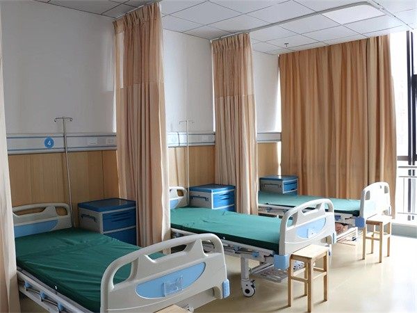 宁德华厦眼科医院是正规医院吗？