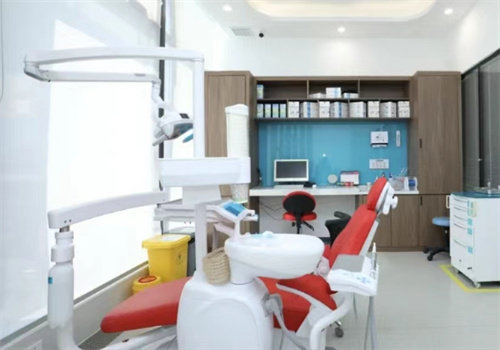 玉溪华宁西瑞口腔门诊部