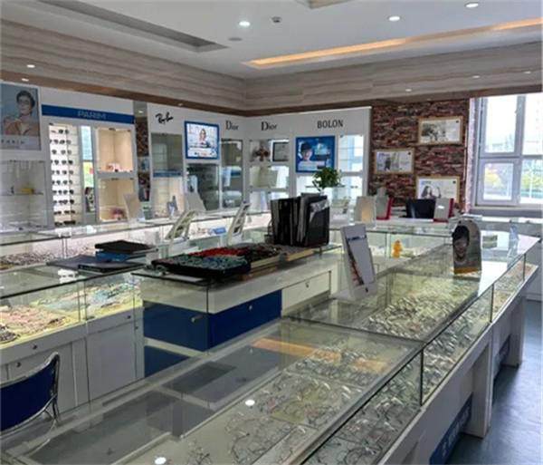 乌兰察布朝聚眼科医院