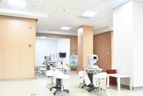 成都何氏视佳眼科医院是正规医院吗?