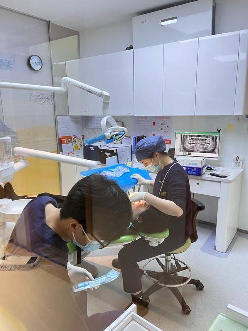 海口海歌口腔门诊部地址电话营业时间